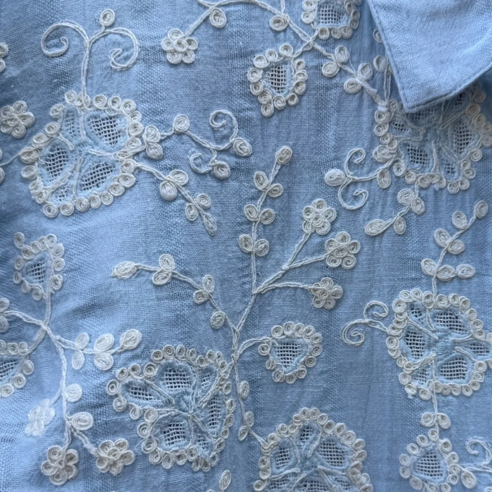 Zara Women’s S Light Blue Floral Embroidered Cotton Pleated Boho Baby Doll Top